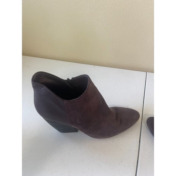 Crown Vintage Naydine Womens Boots Size 11 Tan Suede Ankle Booties dark plum - Picture 16 of 16